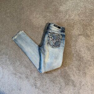 Vigoss Dublin Skinny Big Stitch Raw Hem Light Wash Classic Fit Size 27 (29x29)